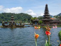 Pura Ulun Danu Beratan 10